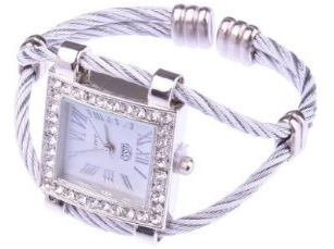 Amazon.com  SODIAL  White Fashion Stylish Lady Women Girl Roman Numerals Dial Square Bracelet Wrist Watch  Home   Kitchen